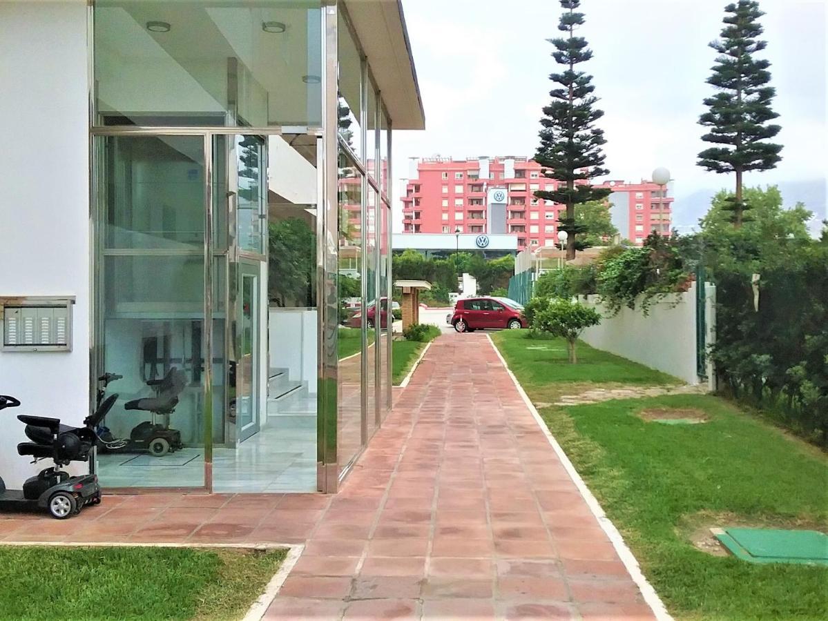 Fuengirola Playa Beachfront Exterior photo