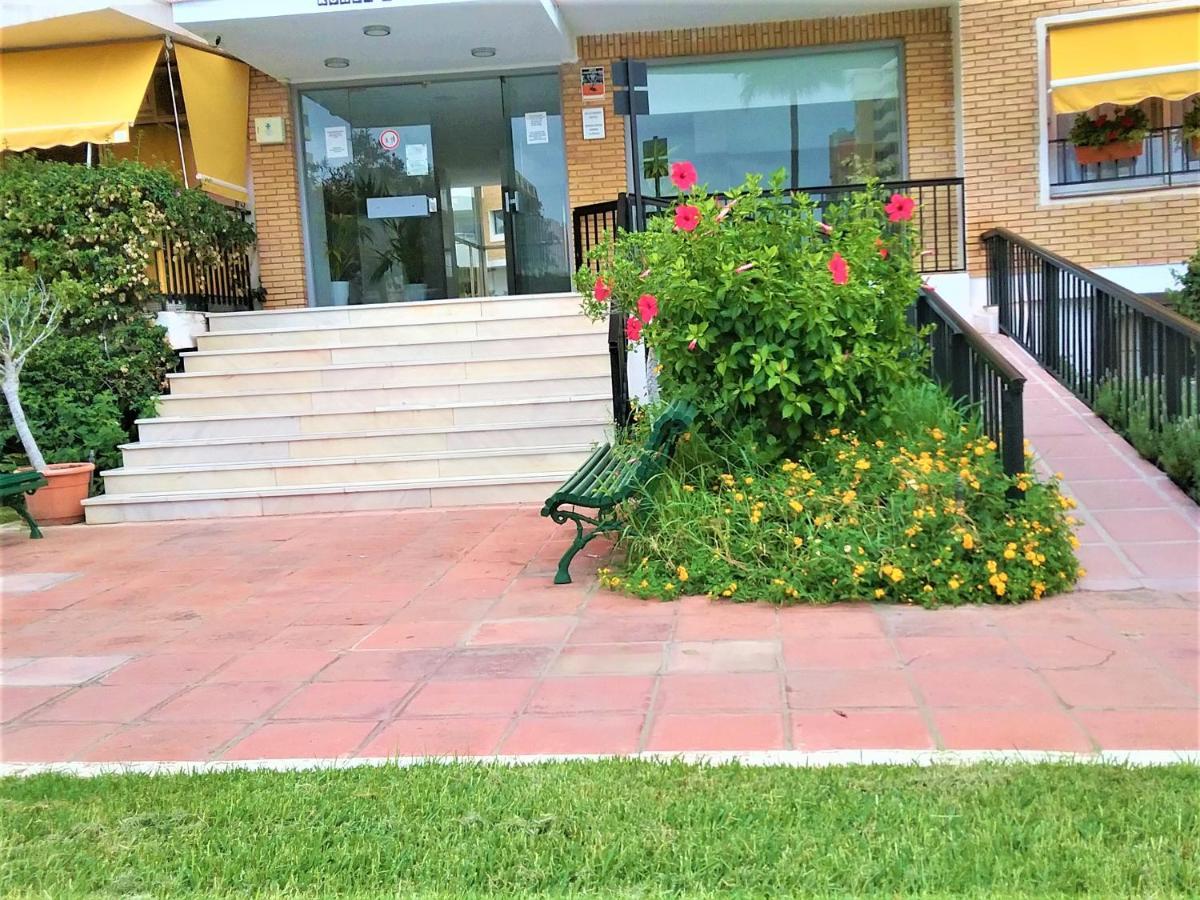 Fuengirola Playa Beachfront Exterior photo